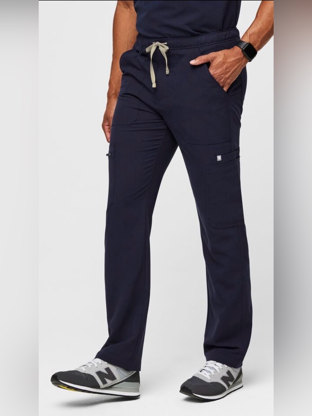 FIGS Cairo Cargo Scrub Pants Black Men’s XL NWT Straight Leg TM3001 Medical